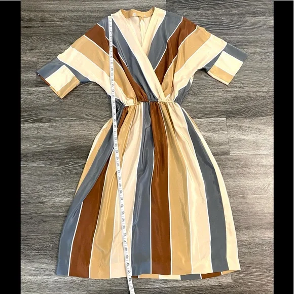 Vintage striped wrap front midi dress - Picture 9 of 13